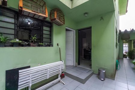 Casa à venda com 143m², 2 quartos e 2 vagasQuintal