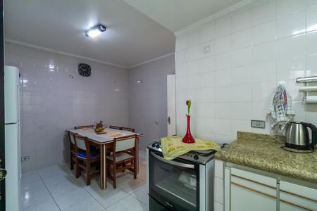 Casa à venda com 143m², 2 quartos e 2 vagasCozinha