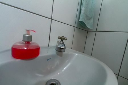 Casa à venda com 143m², 2 quartos e 2 vagasLavabo