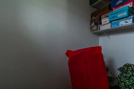 Casa à venda com 143m², 2 quartos e 2 vagasCloset