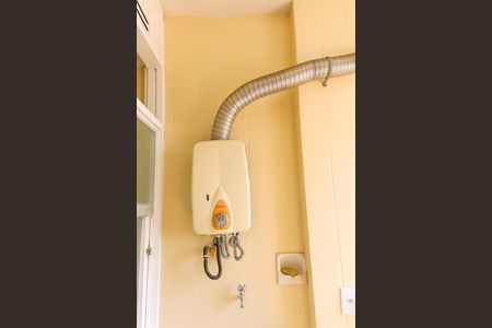 Apartamento à venda com 85m², 3 quartos e 1 vagaÁrea de Serviço