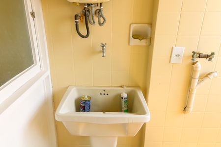 Apartamento à venda com 85m², 3 quartos e 1 vagaÁrea de Serviço