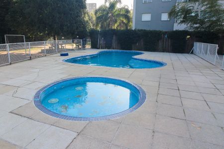 Apartamento à venda com 66m², 3 quartos e 1 vagaÁrea comum - Piscina