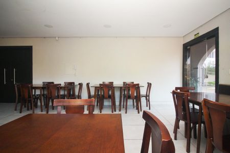 Apartamento à venda com 66m², 3 quartos e 1 vagaÁrea comum - Salão de festas 2