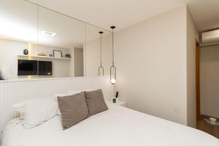 Apartamento à venda com 78m², 2 quartos e 2 vagas Apartamento à venda com 78m², 2 quartos e 2 vagasSuíte