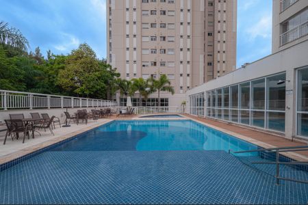 Apartamento à venda com 78m², 2 quartos e 2 vagas Apartamento à venda com 78m², 2 quartos e 2 vagasÁrea comum - Piscina
