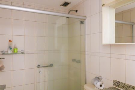 Apartamento à venda com 70m², 2 quartos e 1 vagaBanheiro Social