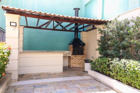 Apartamento à venda com 70m², 2 quartos e 1 vagaÁrea comum - Churrasqueira 2