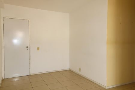 Apartamento à venda com 70m², 2 quartos e 1 vagaSala