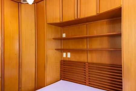 Apartamento à venda com 70m², 2 quartos e 1 vagaSuíte