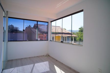 Sala de casa para alugar com 1 quarto, 23m² em Piratininga, Niterói