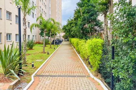 Apartamento à venda com 40m², 2 quartos e sem vaga Apartamento à venda com 40m², 2 quartos e sem vagaEntrada