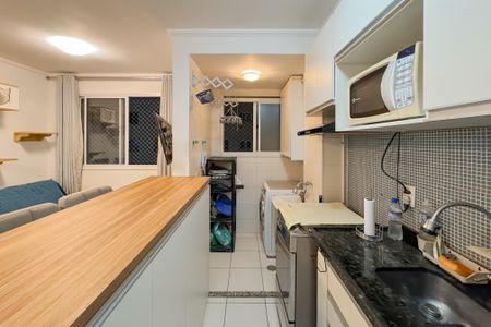Apartamento à venda com 40m², 2 quartos e sem vaga Apartamento à venda com 40m², 2 quartos e sem vagaCozinha e Área de Serviço