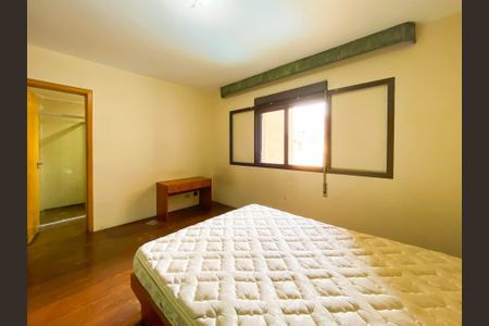 Apartamento para alugar com 139m², 4 quartos e 3 vagasSuíte