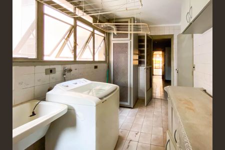 Apartamento para alugar com 139m², 4 quartos e 3 vagasÁrea de Serviço