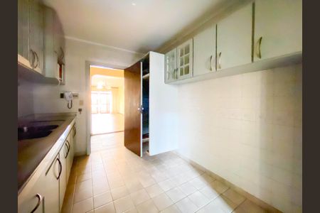 Apartamento para alugar com 139m², 4 quartos e 3 vagasCozinha