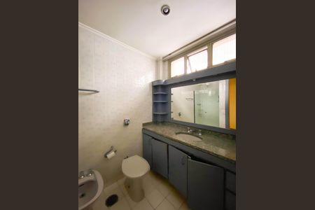 Apartamento para alugar com 139m², 4 quartos e 3 vagasBanheiro