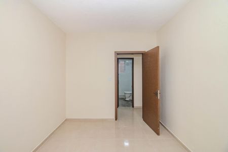 Quarto de apartamento para alugar com 1 quarto, 48m² em Rubem Berta, Porto Alegre