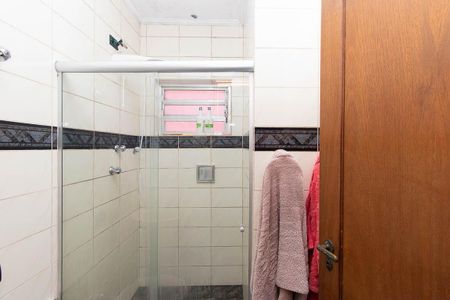 Casa à venda com 250m², 4 quartos e 2 vagas Casa à venda com 250m², 4 quartos e 2 vagasBanheiro da Suíte