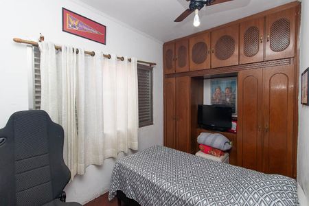 Casa à venda com 250m², 4 quartos e 2 vagas Casa à venda com 250m², 4 quartos e 2 vagasQuarto 2