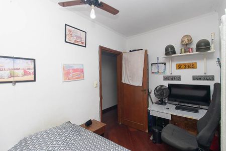 Casa à venda com 250m², 4 quartos e 2 vagas Casa à venda com 250m², 4 quartos e 2 vagasQuarto 2