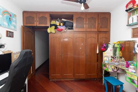 Casa à venda com 250m², 4 quartos e 2 vagas Casa à venda com 250m², 4 quartos e 2 vagasQuarto 3