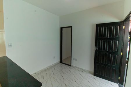 Sala de casa para alugar com 1 quarto, 52m² em Piratininga, Niterói