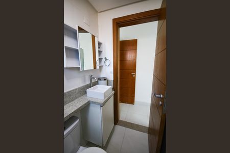 Apartamento para alugar com 78m², 2 quartos e 1 vaga Apartamento para alugar com 78m², 2 quartos e 1 vagaBanheiro da Suíte