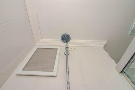 Apartamento à venda com 74m², 3 quartos e 1 vaga Apartamento à venda com 74m², 3 quartos e 1 vagaBanheiro Social