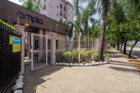 Apartamento à venda com 74m², 3 quartos e 1 vaga Apartamento à venda com 74m², 3 quartos e 1 vagaFachada