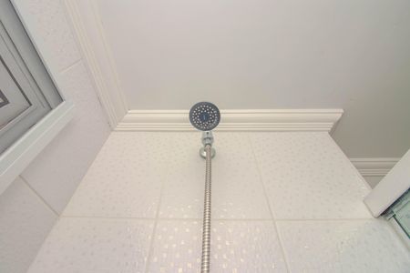 Apartamento à venda com 74m², 3 quartos e 1 vaga Apartamento à venda com 74m², 3 quartos e 1 vagaBanheiro da Suíte