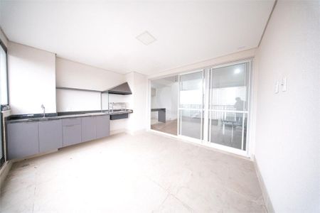 Apartamento à venda com 4 quartos, 215m² em Parque São Jorge, São Paulo