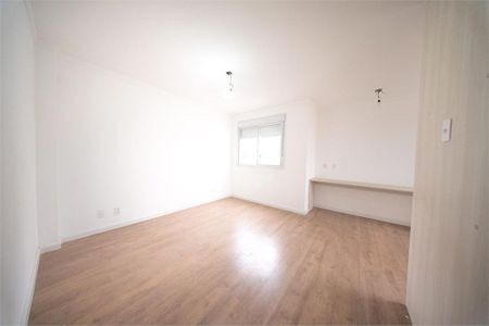 Apartamento à venda com 4 quartos, 215m² em Parque São Jorge, São Paulo