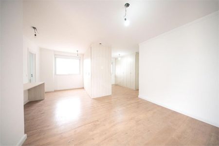 Apartamento à venda com 4 quartos, 215m² em Parque São Jorge, São Paulo