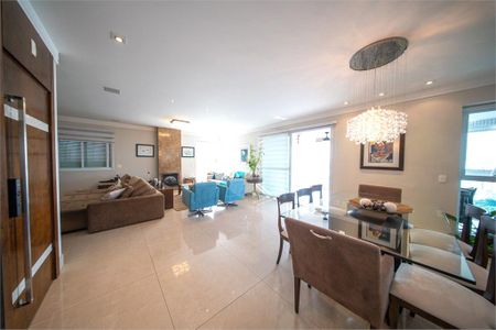 Apartamento à venda com 4 quartos, 241m² em Jardim Analia Franco, São Paulo