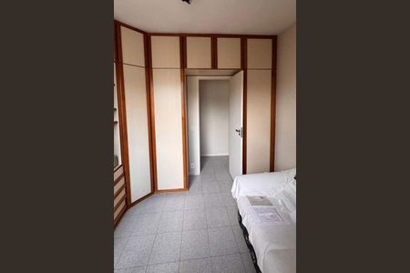 Apartamento à venda com 72m², 2 quartos e 1 vaga