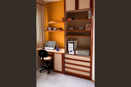 Apartamento à venda com 72m², 2 quartos e 1 vaga