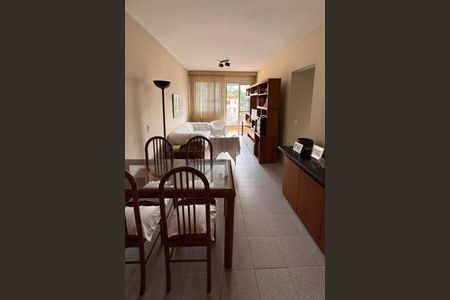 Apartamento à venda com 72m², 2 quartos e 1 vaga