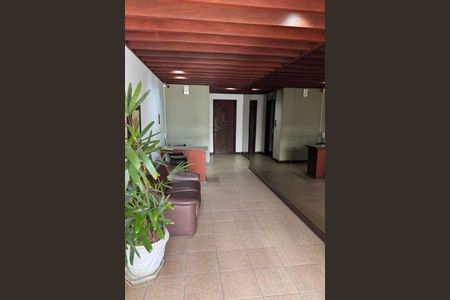 Apartamento à venda com 72m², 2 quartos e 1 vaga