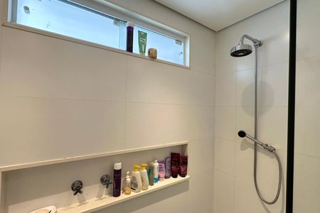 Apartamento à venda com 128m², 3 quartos e 1 vagaBanheiro Suíte