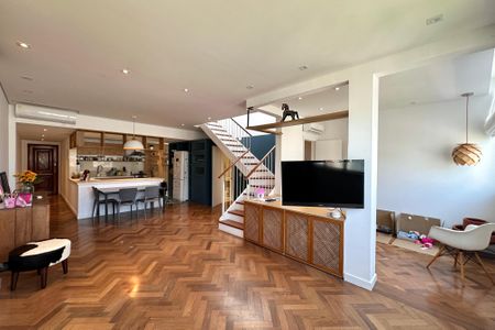 Apartamento à venda com 128m², 3 quartos e 1 vagaSala