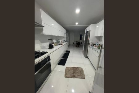 Casa de Condomínio à venda com 3 quartos, 280m² em Recreio dos Bandeirantes, Rio de Janeiro