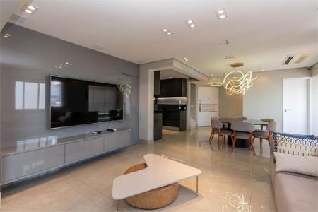 Apartamento à venda com 4 quartos, 240m² em Vila Gomes Cardim, São Paulo