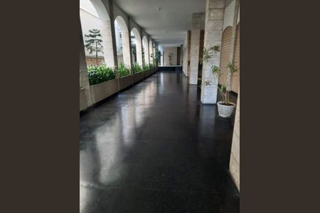 Apartamento à venda com 103m², 2 quartos e 1 vaga