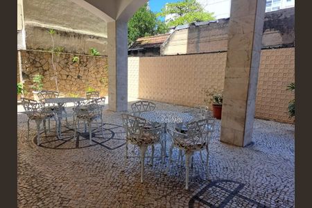 Apartamento à venda com 103m², 2 quartos e 1 vaga