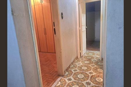 Apartamento à venda com 103m², 2 quartos e 1 vaga