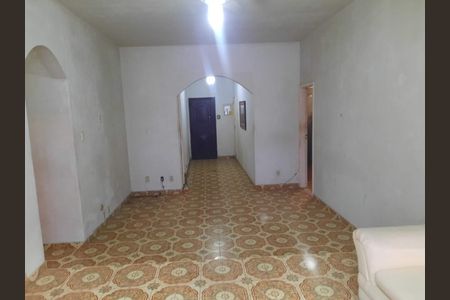 Apartamento à venda com 103m², 2 quartos e 1 vaga