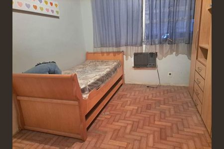 Apartamento à venda com 103m², 2 quartos e 1 vaga