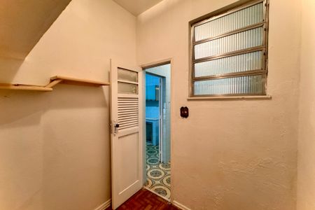 Apartamento à venda com 103m², 2 quartos e 1 vaga Apartamento à venda com 103m², 2 quartos e 1 vagaQuarto de Serviço