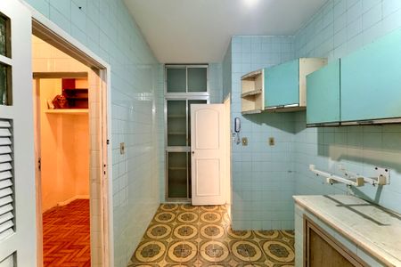 Apartamento à venda com 103m², 2 quartos e 1 vaga Apartamento à venda com 103m², 2 quartos e 1 vagaCozinha